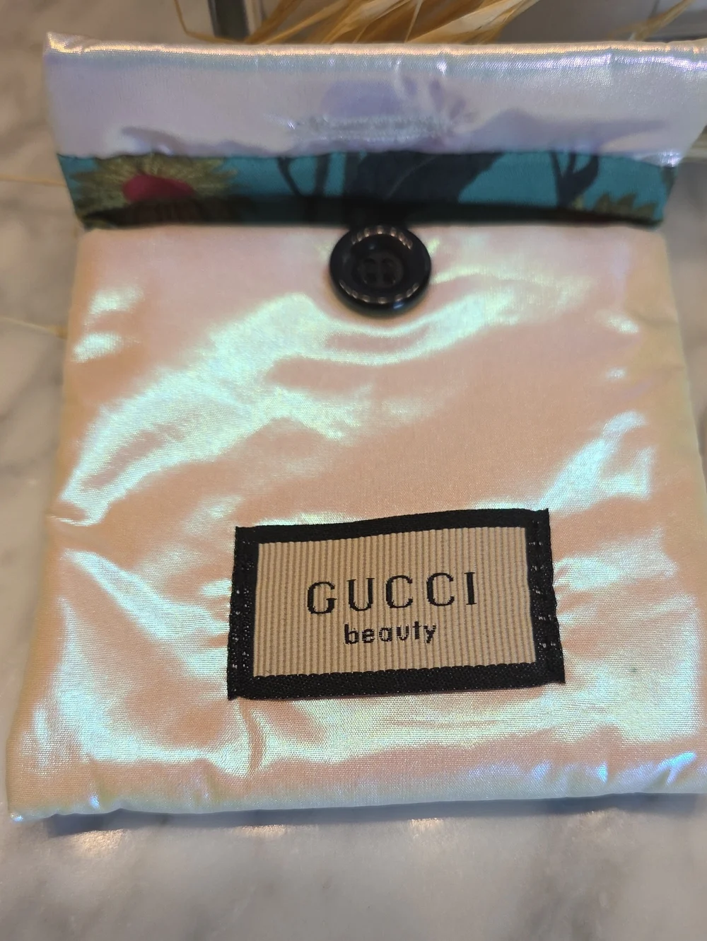 GWP Gucci Beauty White Canvas Tote with Silver Logo Accents and Mirror